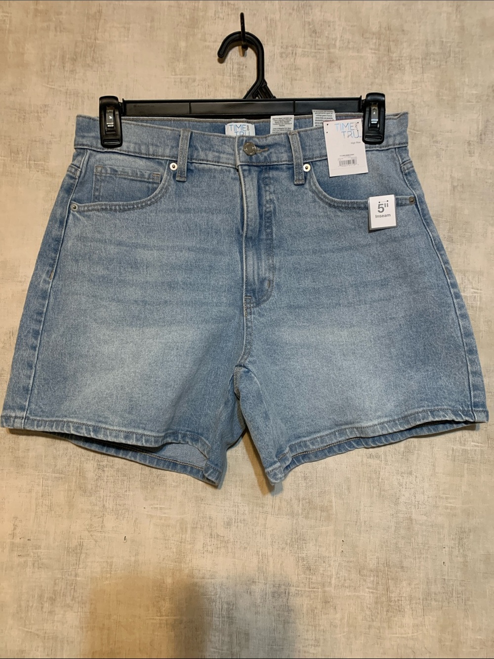 Time and Tru Light Blue Denim High-Rise Jean Shorts size 10
